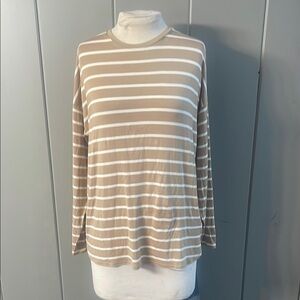 NWT GAP Tan White Striped Top Womens Medium Preppy Granola Girl Beach Casual